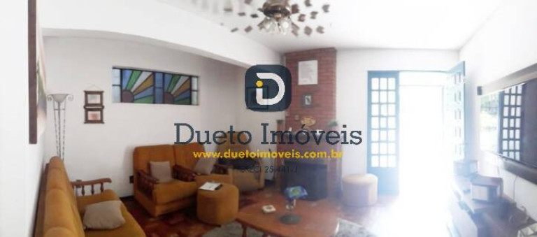 Casa com 5 Quartos à Venda, 275 m² em Nossa Senhora De Lourdes - Santa Maria