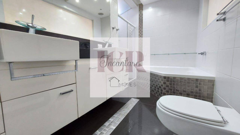 Imagem Casa com 3 Quartos à Venda, 505 m² em Jardim Emília - Sorocaba Imagem Casa com 3 Quartos à Venda, 505 m² em Jardim Emília - Sorocaba
