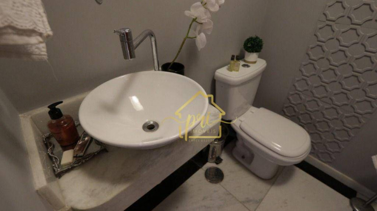 Imagem Apartamento com 3 Quartos à Venda, 130 m² em Gonzaga - Santos