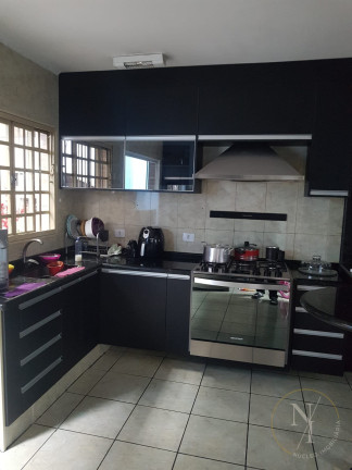 Imagem Sobrado com 3 Quartos à Venda, 210 m² em Vila Camilopolis - Santo André