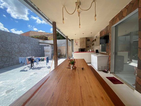 Imagem Casa com 3 Quartos à Venda, 250 m² em Coqueiro - Belém Imagem Casa com 3 Quartos à Venda, 250 m² em Coqueiro - Belém