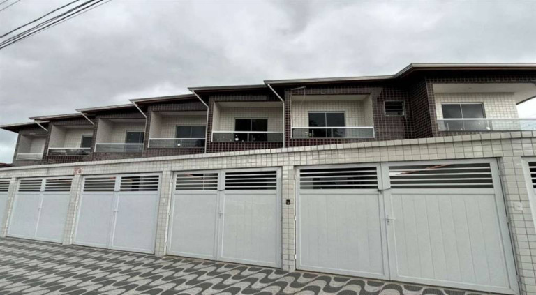 Casa com 2 Quartos à Venda, 58 m² em Real - Praia Grande