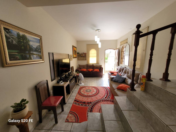 Imagem Casa com 3 Quartos à Venda, 260 m² em Vila Santa Catarina - Várzea Paulista Imagem Casa com 3 Quartos à Venda, 260 m² em Vila Santa Catarina - Várzea Paulista