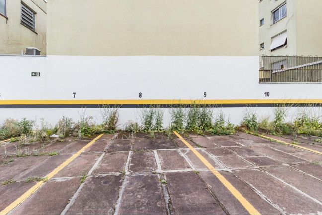 Imagem Imóvel com 2 Quartos à Venda, 64 m² em Vila Ipiranga - Porto Alegre Imagem Imóvel com 2 Quartos à Venda, 64 m² em Vila Ipiranga - Porto Alegre