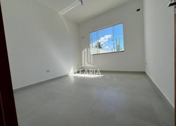 Imagem Casa com 3 Quartos à Venda, 80 m² em Praia Das Conchas - Itapoá