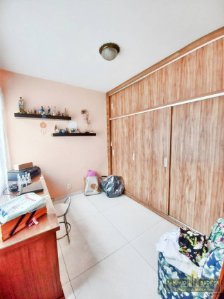 Imagem Apartamento com 3 Quartos à Venda,  em Ramos - Rio De Janeiro