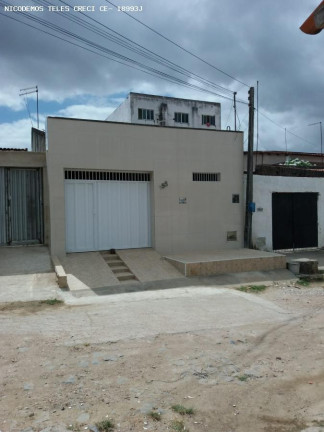 Imagem Casa com 2 Quartos à Venda, 65 m² em Araturi - Caucaia Imagem Casa com 2 Quartos à Venda, 65 m² em Araturi - Caucaia