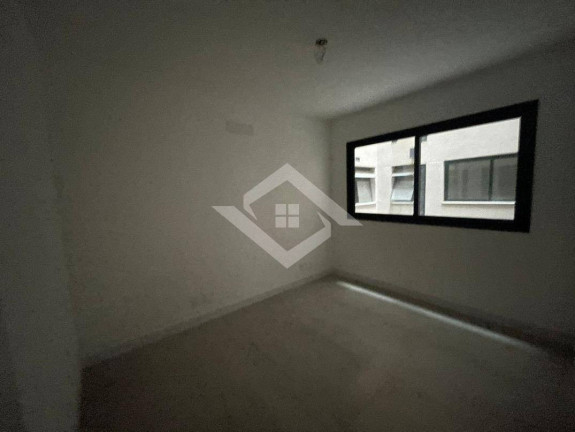 Imagem Apartamento com 3 Quartos à Venda, 164 m² em Lagoa - Rio De Janeiro Imagem Apartamento com 3 Quartos à Venda, 164 m² em Lagoa - Rio De Janeiro