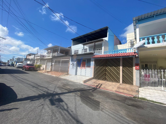 Imagem Casa com 4 Quartos à Venda, 516 m² em Flores - Manaus Imagem Casa com 4 Quartos à Venda, 516 m² em Flores - Manaus