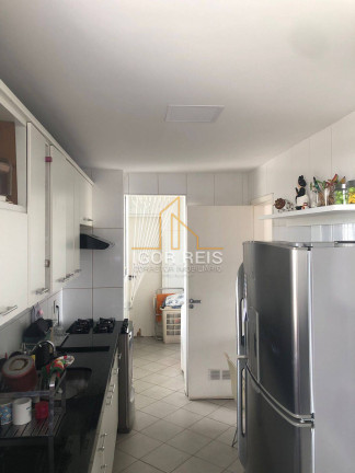 Imagem Apartamento com 3 Quartos à Venda, 134 m² em Centro - Campos Dos Goytacazes Imagem Apartamento com 3 Quartos à Venda, 134 m² em Centro - Campos Dos Goytacazes