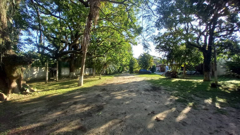 Imagem Chácara com 4 Quartos à Venda, 5.400 m² em Vila Areao - Taubaté Imagem Chácara com 4 Quartos à Venda, 5.400 m² em Vila Areao - Taubaté