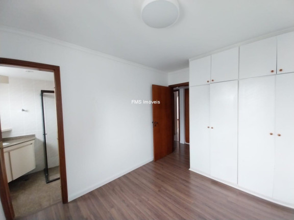 Imagem Imóvel com 4 Quartos à Venda, 274 m² em Moema - São Paulo Imagem Imóvel com 4 Quartos à Venda, 274 m² em Moema - São Paulo