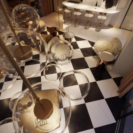Imagem Apartamento com 2 Quartos à Venda, 71 m² em Copacabana - Rio De Janeiro