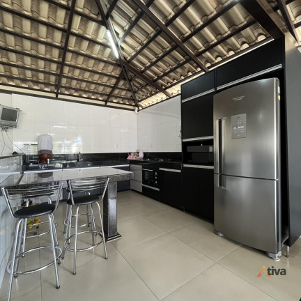 Imagem Casa com 3 Quartos à Venda, 123 m² Imagem Casa com 3 Quartos à Venda, 123 m²