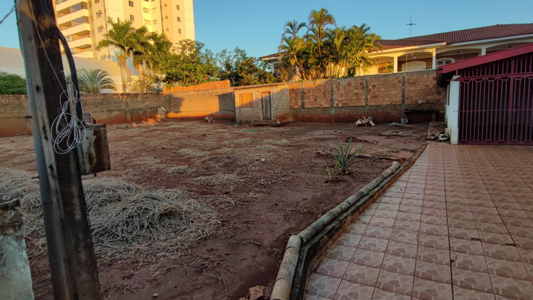 Imagem Terreno à Venda, 720 m² em Monte Castelo - Campo Grande