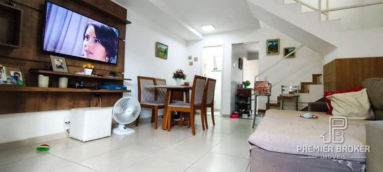 Imagem Casa com 2 Quartos à Venda, 78 m² em Araras - Teresópolis
