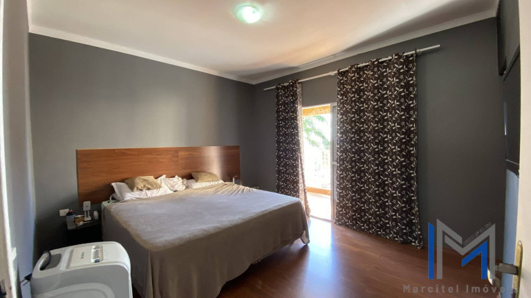 Imagem Casa com 3 Quartos à Venda, 125 m² em Vila Martins - Carapicuíba