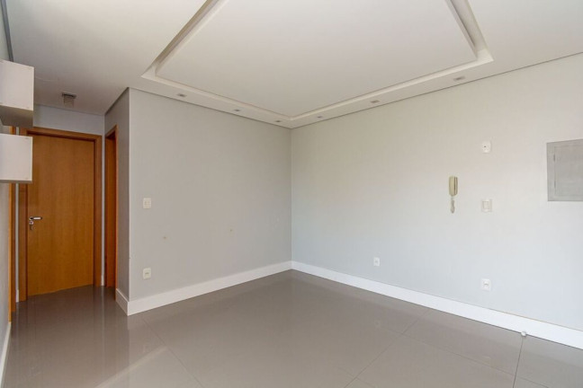Imagem Imóvel com 2 Quartos à Venda, 61 m² em Cristo Redentor - Porto Alegre Imagem Imóvel com 2 Quartos à Venda, 61 m² em Cristo Redentor - Porto Alegre
