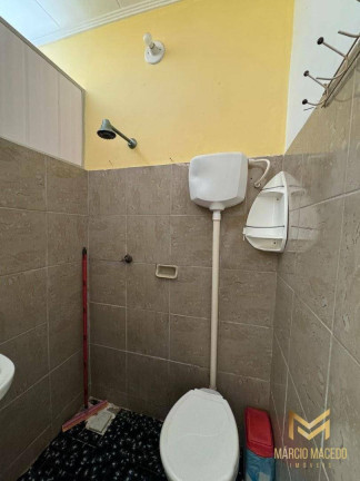 Imagem Casa com 10 Quartos à Venda, 220 m² em Meireles - Fortaleza Imagem Casa com 10 Quartos à Venda, 220 m² em Meireles - Fortaleza