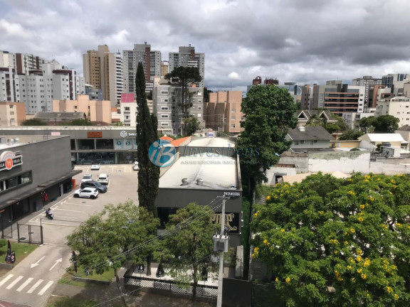 Imagem Apartamento com 1 Quarto à Venda, 25 m² em água Verde - Curitiba Imagem Apartamento com 1 Quarto à Venda, 25 m² em água Verde - Curitiba