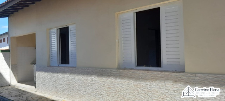 Sobrado com 6 Quartos à Venda, 210 m² em Toninhas - Ubatuba