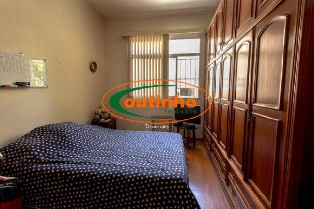 Imagem Apartamento com 4 Quartos à Venda, 158 m² em Tijuca - Rio De Janeiro Imagem Apartamento com 4 Quartos à Venda, 158 m² em Tijuca - Rio De Janeiro