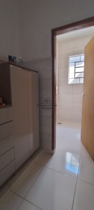 Imagem Sobrado com 2 Quartos à Venda, 180 m² em Cohab - Guaratinguetá Imagem Sobrado com 2 Quartos à Venda, 180 m² em Cohab - Guaratinguetá