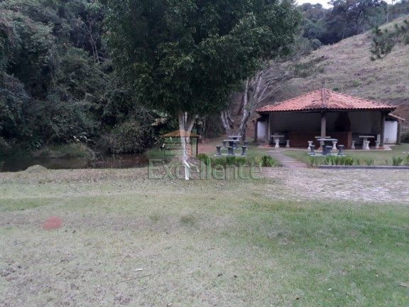 Imagem Chácara com 4 Quartos à Venda, 900 m² em Estância Santa Maria Do Portão - Atibaia Imagem Chácara com 4 Quartos à Venda, 900 m² em Estância Santa Maria Do Portão - Atibaia