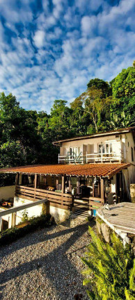 Imagem Casa com 4 Quartos à Venda, 300 m² em Vila Velha - Angra Dos Reis