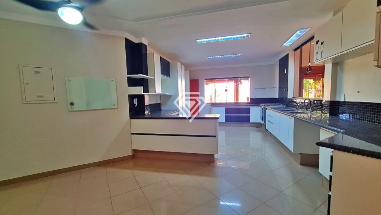 Imagem Sobrado com 4 Quartos à Venda, 492 m² em Plano Diretor Sul - Palmas Imagem Sobrado com 4 Quartos à Venda, 492 m² em Plano Diretor Sul - Palmas