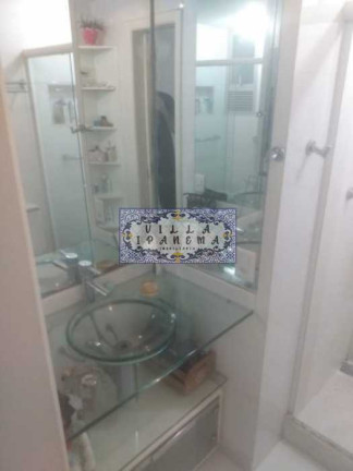 Imagem Apartamento com 3 Quartos à Venda, 130 m² em Laranjeiras - Rio De Janeiro Imagem Apartamento com 3 Quartos à Venda, 130 m² em Laranjeiras - Rio De Janeiro