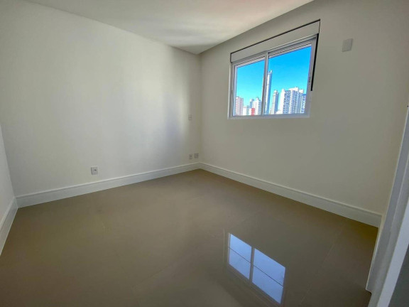 Imagem Apartamento com 3 Quartos à Venda, 116 m² em Centro - Balneário Camboriú Imagem Apartamento com 3 Quartos à Venda, 116 m² em Centro - Balneário Camboriú