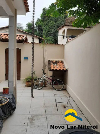 Imagem Casa com 4 Quartos à Venda, 210 m² em Fonseca - Niterói Imagem Casa com 4 Quartos à Venda, 210 m² em Fonseca - Niterói