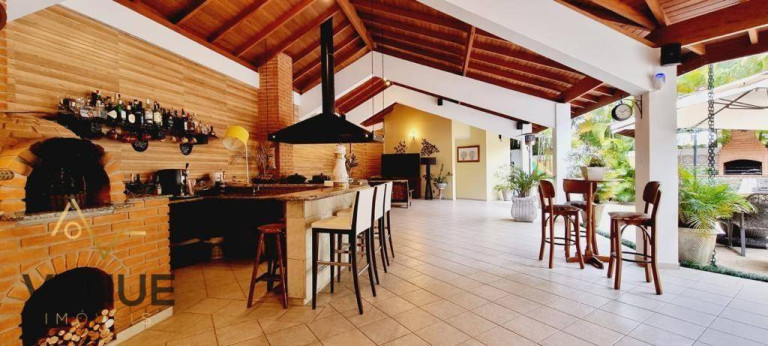 Imagem Sobrado com 4 Quartos à Venda, 620 m² em Arujá - Arujá Imagem Sobrado com 4 Quartos à Venda, 620 m² em Arujá - Arujá
