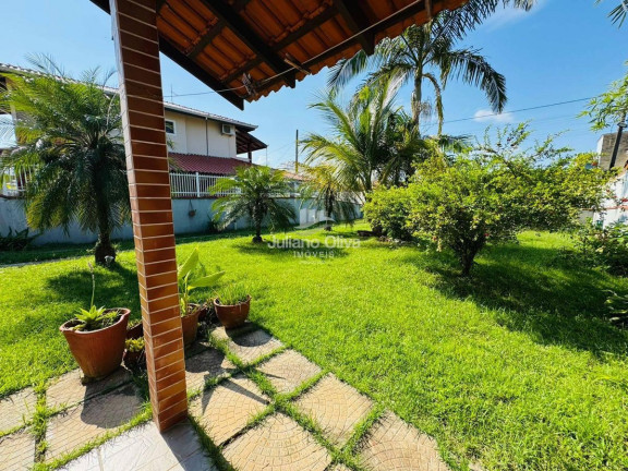 Imagem Casa com 2 Quartos à Venda, 85 m² em Barra Do Sai - Itapoá