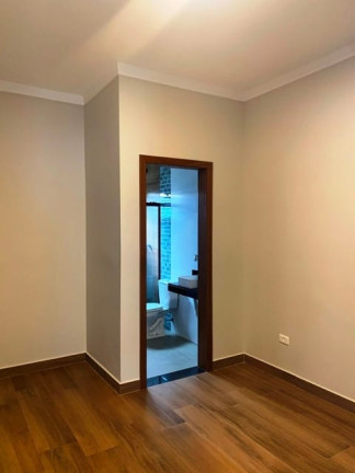 Imagem Casa de Condomínio com 2 Quartos à Venda, 88 m² em Vila Prado - Pindamonhangaba Imagem Casa de Condomínio com 2 Quartos à Venda, 88 m² em Vila Prado - Pindamonhangaba