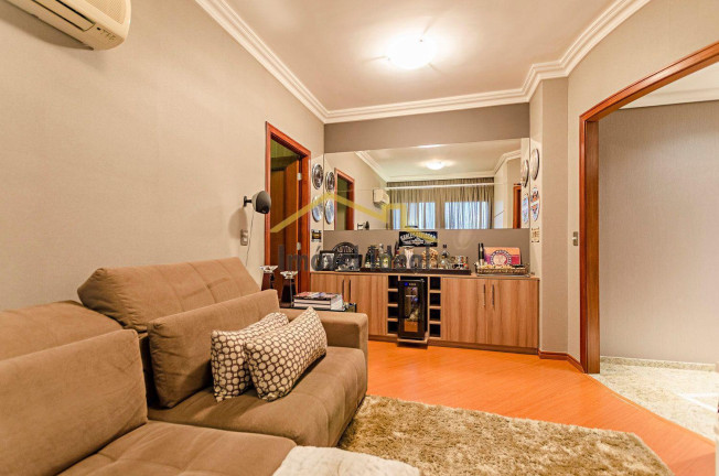 Imagem Apartamento com 3 Quartos à Venda, 150 m² em Cristo Rei - Curitiba Imagem Apartamento com 3 Quartos à Venda, 150 m² em Cristo Rei - Curitiba