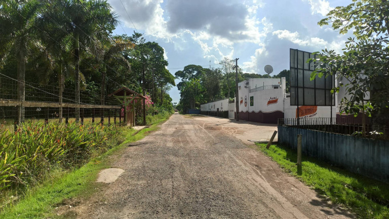 Imagem Casa com 4 Quartos à Venda, 4.200 m² em Benevides Imagem Casa com 4 Quartos à Venda, 4.200 m² em Benevides