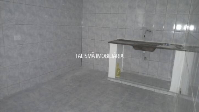 Casa com 1 Quarto para Alugar, 60 m² em Jardim Record - Taboão Da Serra