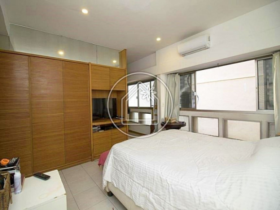 Imagem Apartamento com 3 Quartos à Venda, 200 m² em Ipanema - Rio De Janeiro Imagem Apartamento com 3 Quartos à Venda, 200 m² em Ipanema - Rio De Janeiro