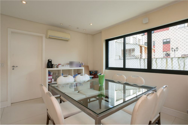 Imagem Apartamento com 4 Quartos à Venda, 235 m² em Aclimação - São Paulo Imagem Apartamento com 4 Quartos à Venda, 235 m² em Aclimação - São Paulo