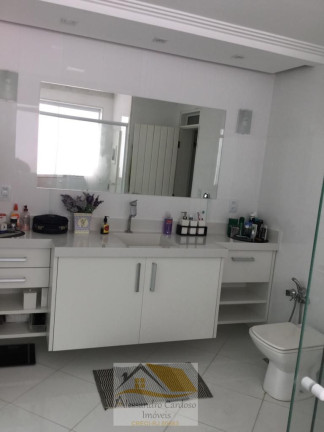 Imagem Chácara com 8 Quartos à Venda, 1.000 m² em Candelária - Volta Redonda Imagem Chácara com 8 Quartos à Venda, 1.000 m² em Candelária - Volta Redonda