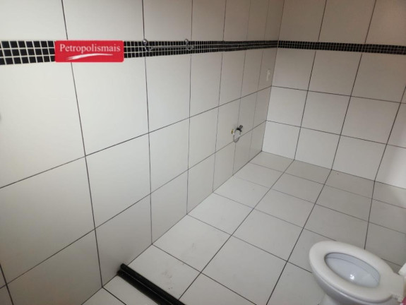 Imagem Casa com 3 Quartos à Venda, em Centro - Petrópolis Imagem Casa com 3 Quartos à Venda, em Centro - Petrópolis
