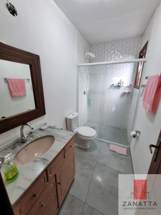 Imagem Casa com 3 Quartos à Venda, 185 m² em Parque Amador - Esteio Imagem Casa com 3 Quartos à Venda, 185 m² em Parque Amador - Esteio