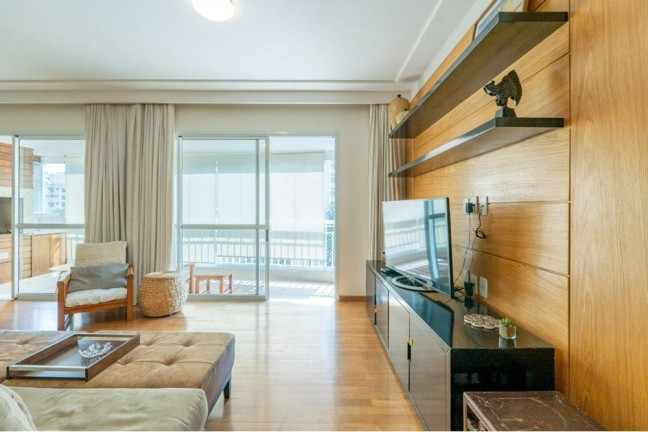 Apartamento com 3 Quartos à Venda, 143 m² em Alto Da Lapa - São Paulo