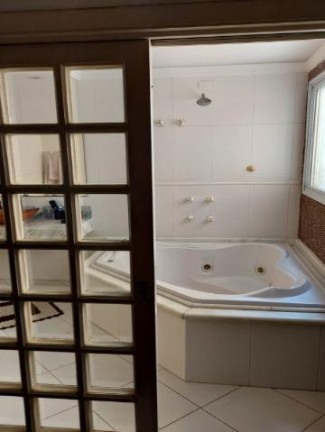 Imagem Sobrado com 10 Quartos à Venda, 200 m² em Arujázinho Iv - Arujá