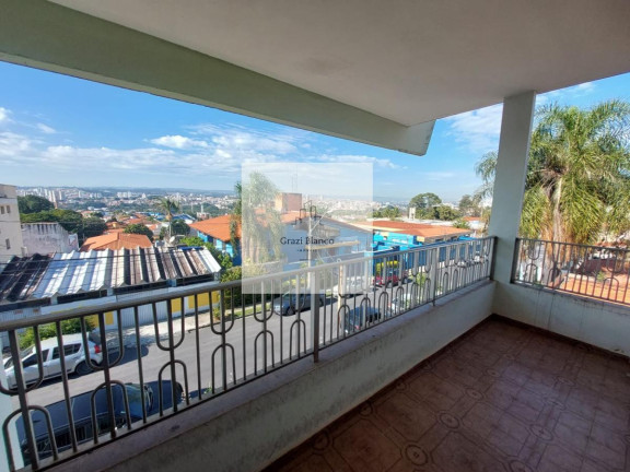 Imagem Casa com 3 Quartos à Venda, 399 m²