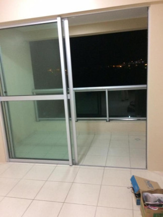 Imagem Apartamento com 2 Quartos à Venda,  em Lauro De Freitas - Lauro De Freitas