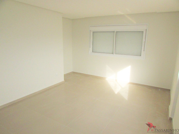 Imagem Apartamento com 2 Quartos à Venda, 60 m² em Stan - Torres