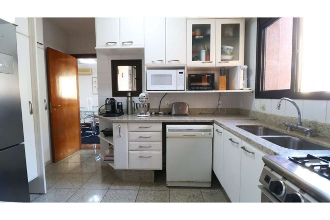Imagem Apartamento com 4 Quartos à Venda, 226 m² em Morumbi - São Paulo Imagem Apartamento com 4 Quartos à Venda, 226 m² em Morumbi - São Paulo
